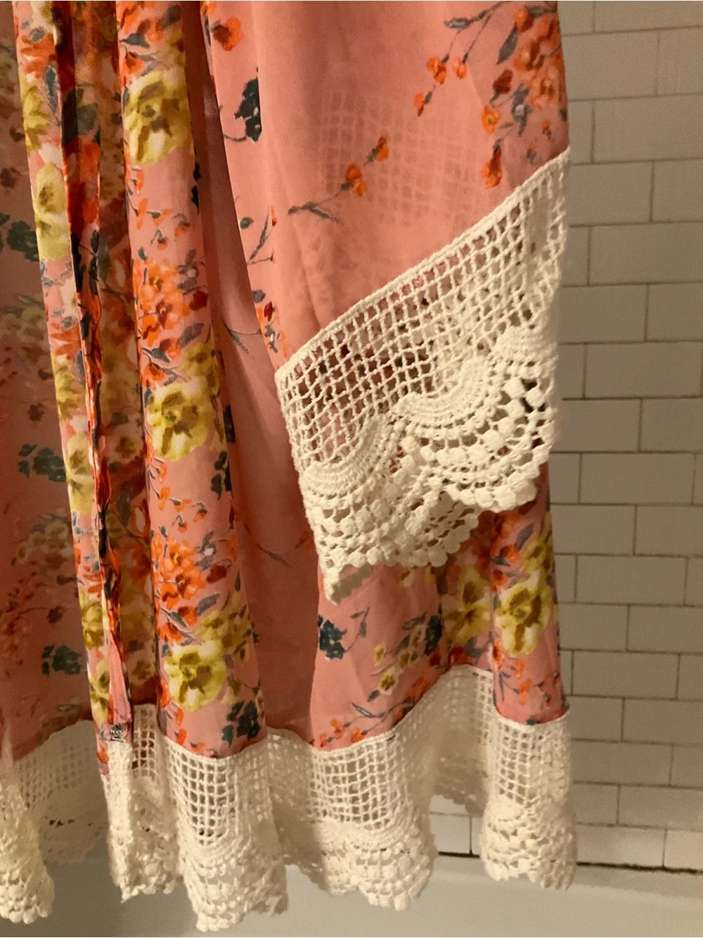 Velzera Pink Floral Lace-Trim Kimono Jacket - Picture 3 of 4
